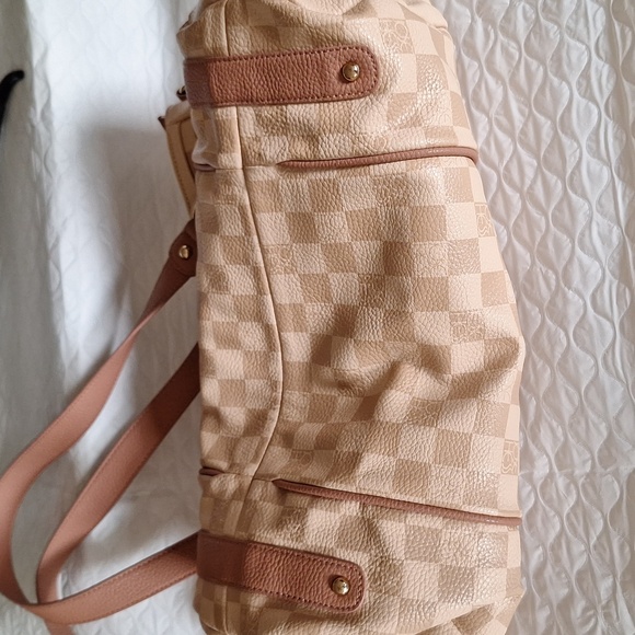 Jose Hess purse - Picture 4 of 6